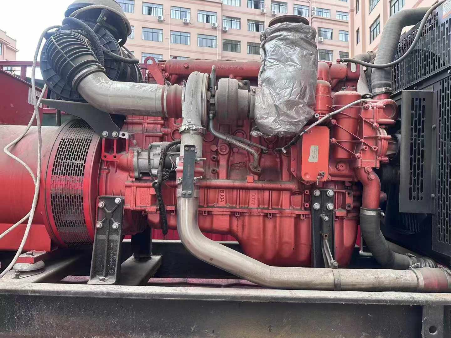磴口如何选择适合 600kW 柴油发电机组的过载保护器？